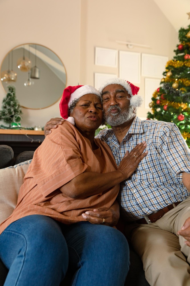 10 Meaningful Ways to Spend Quality Time with Your Grandparents During Christmas