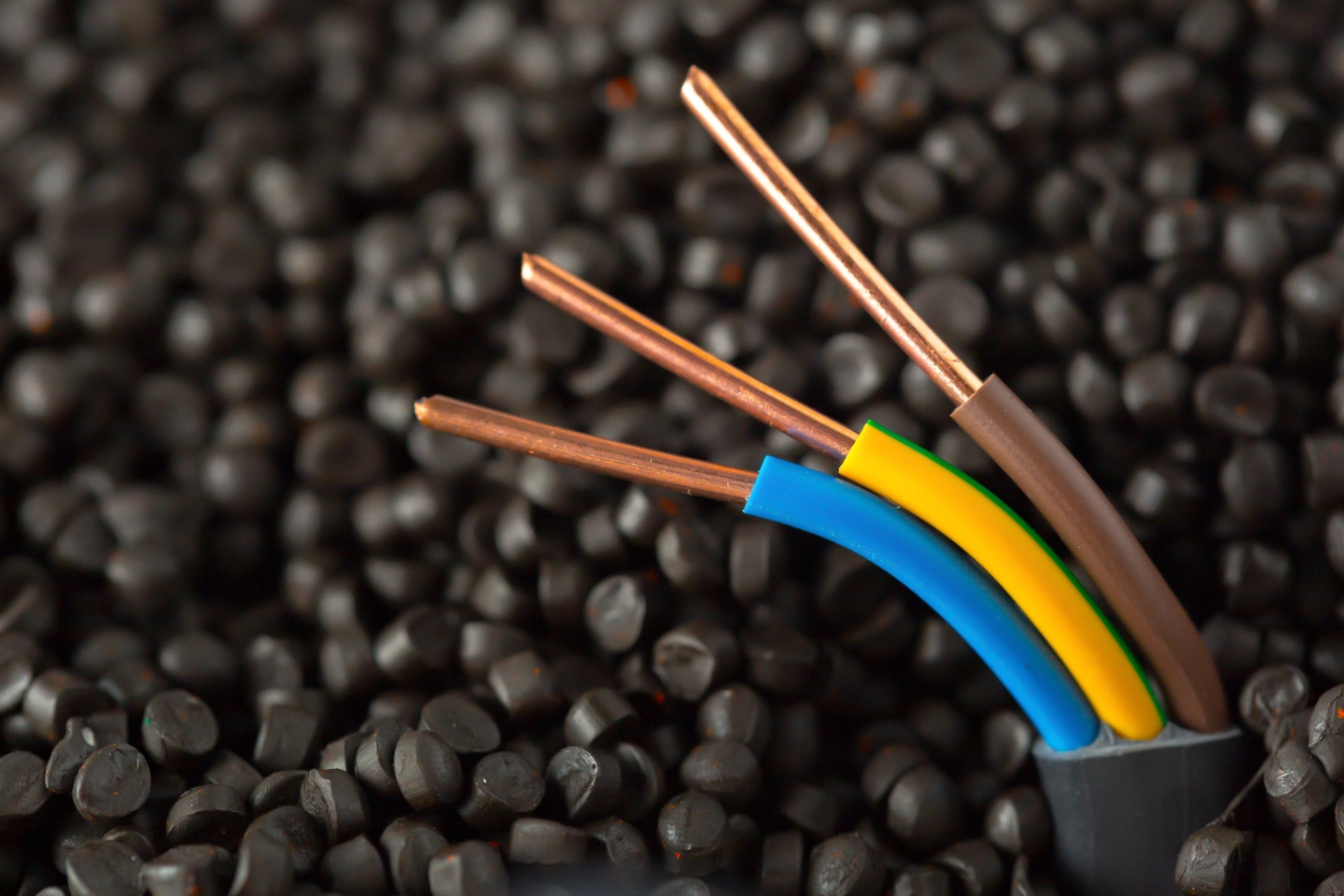 Fiber Optic Cabling vs. Copper Cabling