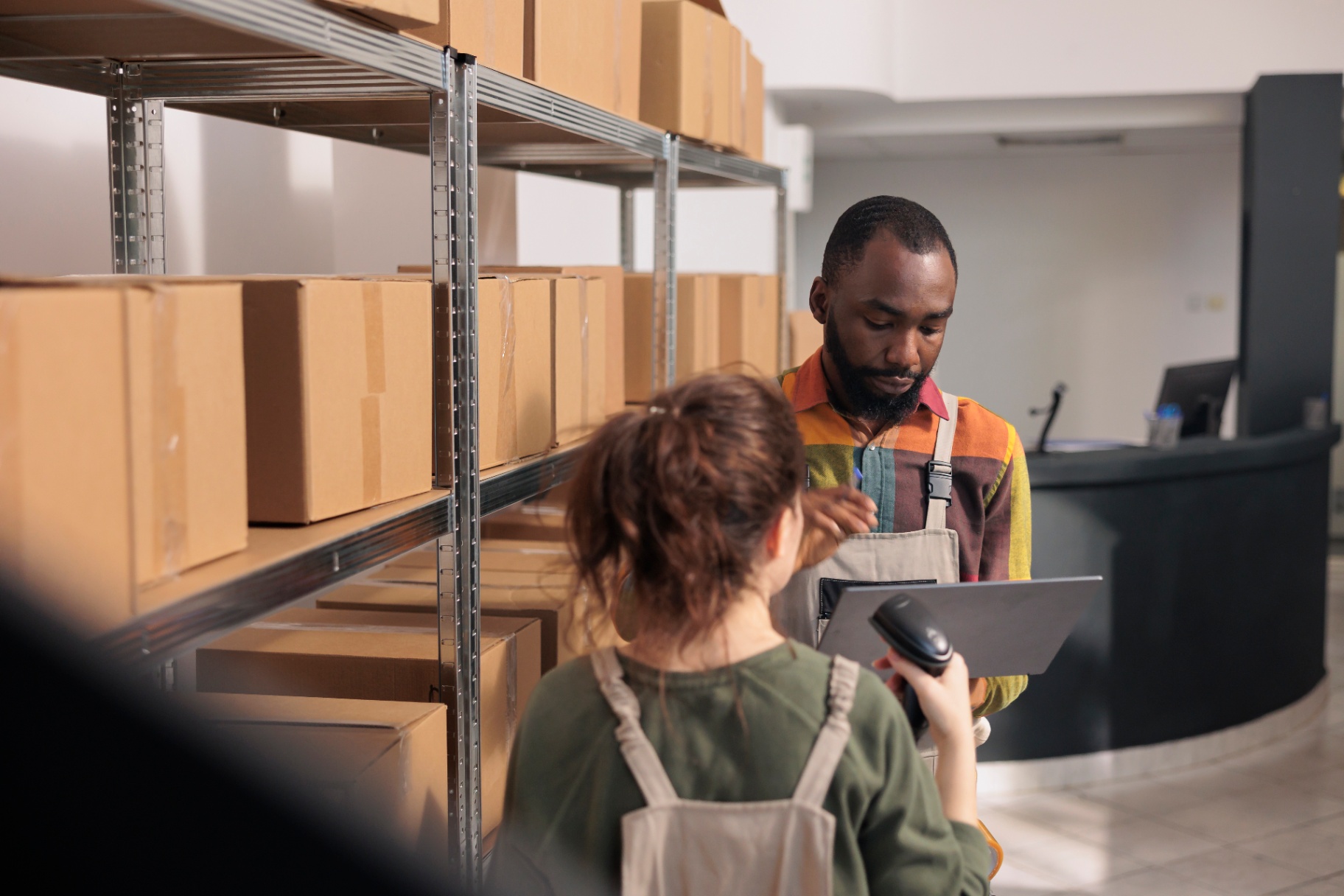 How to Set Up a Cisco Directional Antenna for a Warehouse